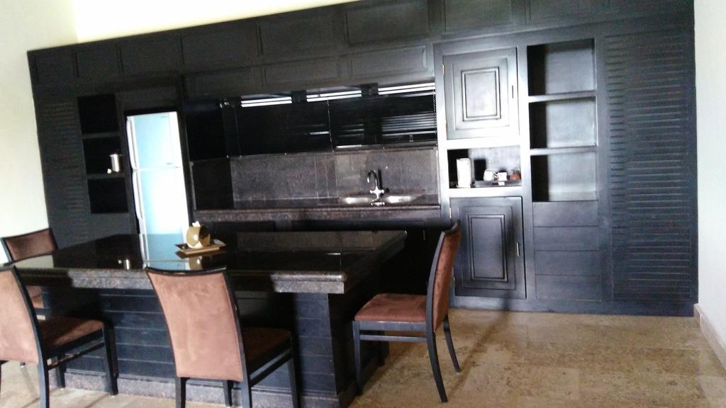 Royal Pool Villa Bali نوسا دوا الغرفة الصورة