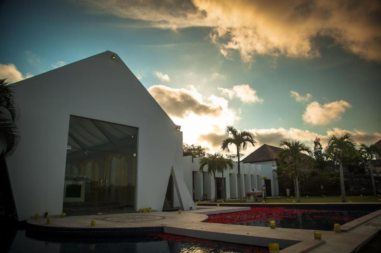 Royal Pool Villa Bali نوسا دوا المظهر الخارجي الصورة